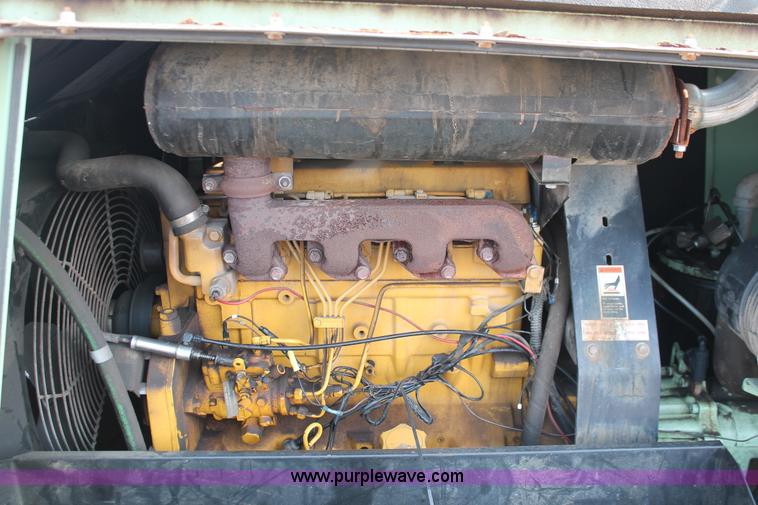 image for item I8193 1998 Sullair 185 DPQ-JD mobile compressor