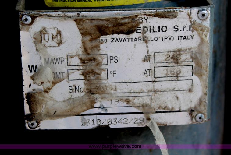 image for item I8194 2000 Atlas Copco XAS 96 DD 185 mobile compressor