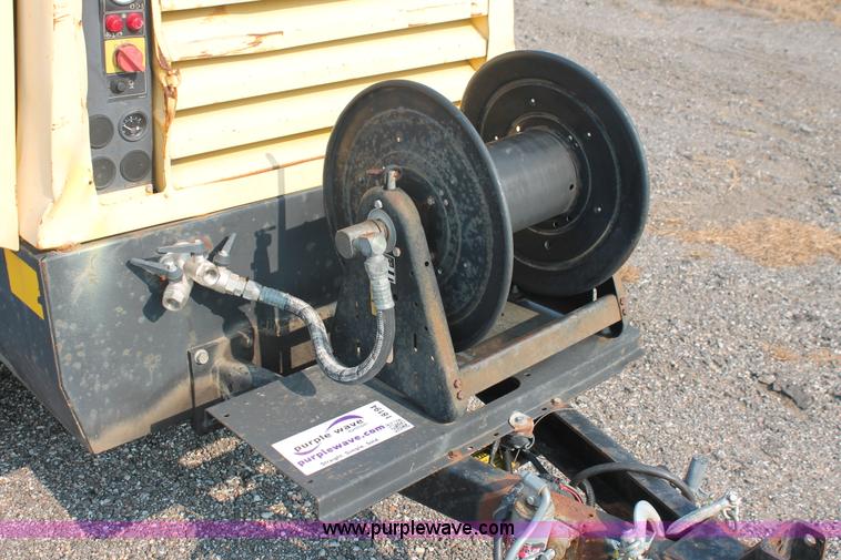 image for item I8194 2000 Atlas Copco XAS 96 DD 185 mobile compressor