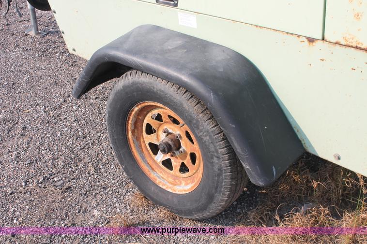 image for item I8195 1998 Sullair 185 DPQ-JD mobile compressor