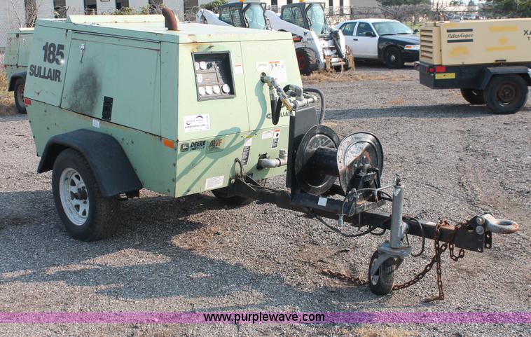 image for item I8196 1998 Sullair 185 DPQ-JD mobile compressor