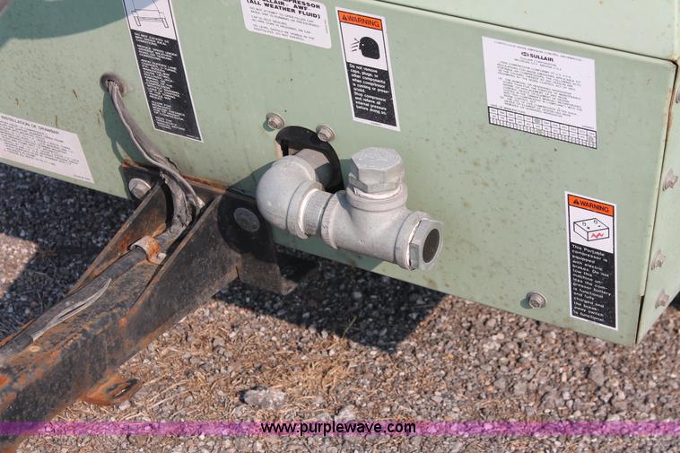 image for item I8196 1998 Sullair 185 DPQ-JD mobile compressor