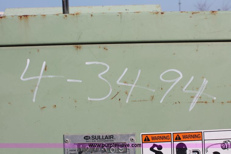 image for item I8196 1998 Sullair 185 DPQ-JD mobile compressor