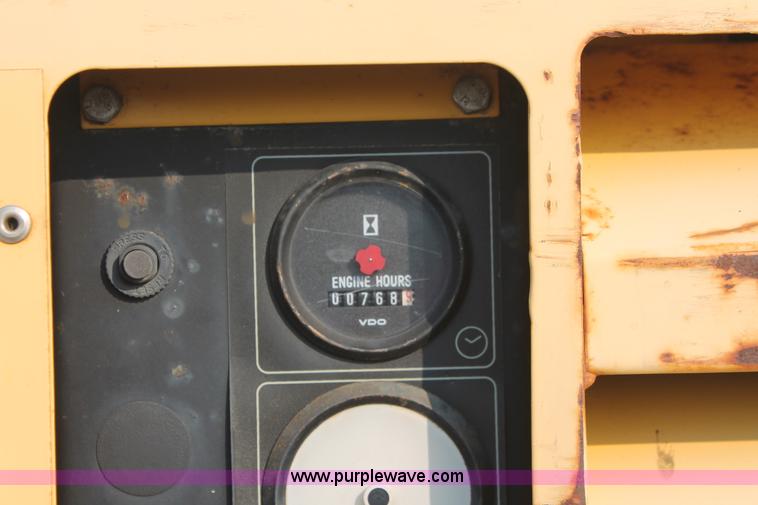 image for item I8198 2000 Atlas Copco XAS 96DD 185 mobile compressor