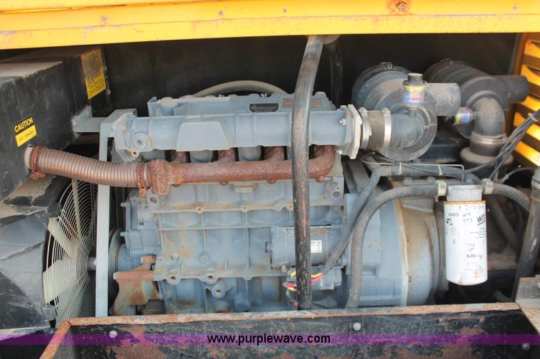image for item I8198 2000 Atlas Copco XAS 96DD 185 mobile compressor