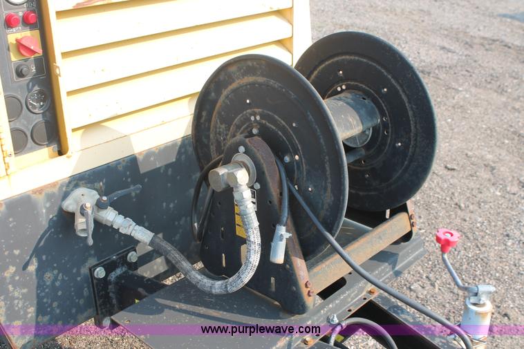 image for item I8198 2000 Atlas Copco XAS 96DD 185 mobile compressor