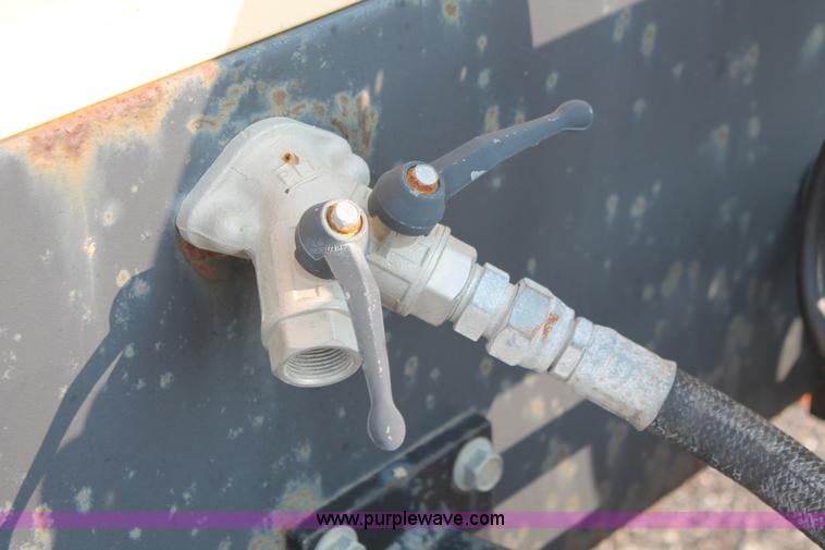 image for item I8198 2000 Atlas Copco XAS 96DD 185 mobile compressor