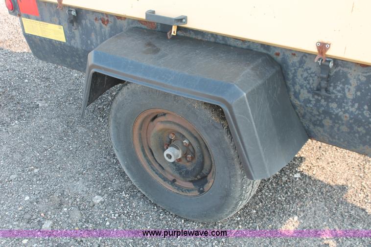 image for item I8198 2000 Atlas Copco XAS 96DD 185 mobile compressor