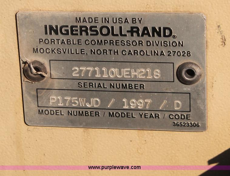 image for item I8200 1997 Ingersoll Rand P175WJD mobile compressor