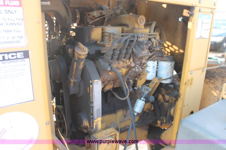 image for item I8203 Bandit 250XP mobile chipper/shredder