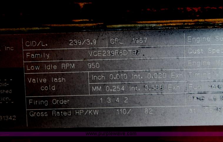 image for item I8203 Bandit 250XP mobile chipper/shredder