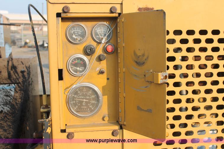 image for item I8203 Bandit 250XP mobile chipper/shredder