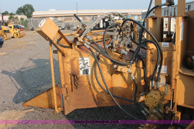 image for item I8203 Bandit 250XP mobile chipper/shredder