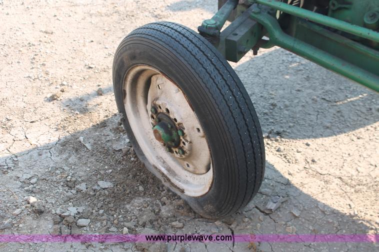 image for item I8204 Oliver tractor