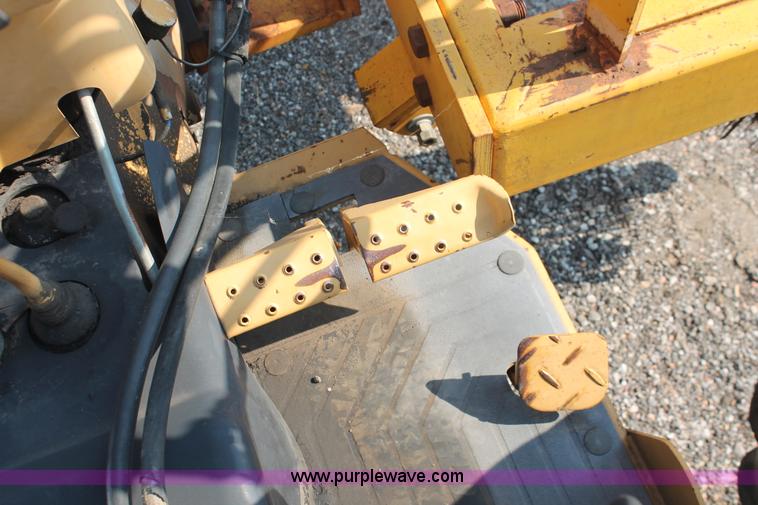 image for item I8205 Ford 250C Industrial tractor