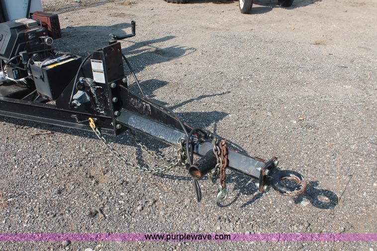 image for item I8206 2001 Crafco one ton poly patch machine