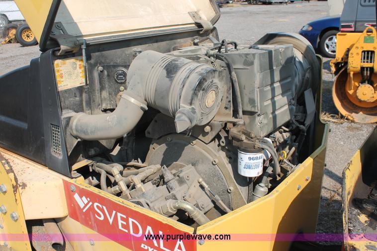 image for item I8214 2001 Dynapac CC122 Series 12 articulated vibratory roller