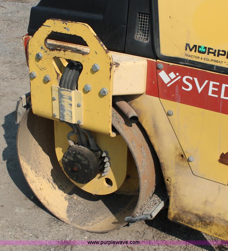 image for item I8214 2001 Dynapac CC122 Series 12 articulated vibratory roller