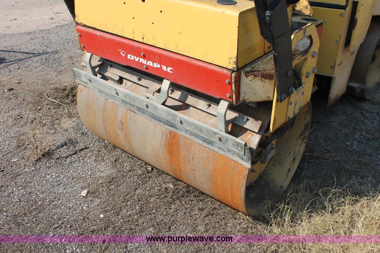 image for item I8214 2001 Dynapac CC122 Series 12 articulated vibratory roller