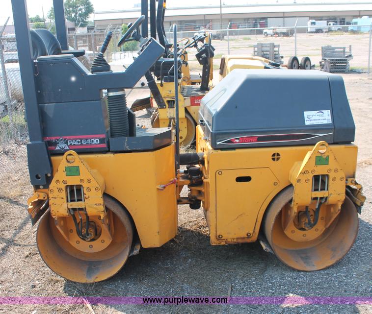 image for item I8216 1999 Stone PAC 6400 articulated vibratory smooth drum roller