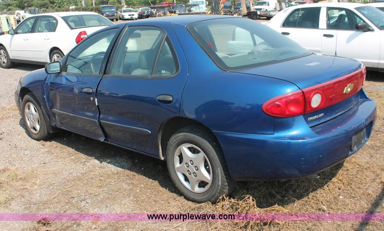 image for item I8218 2004 Chevrolet Cavalier