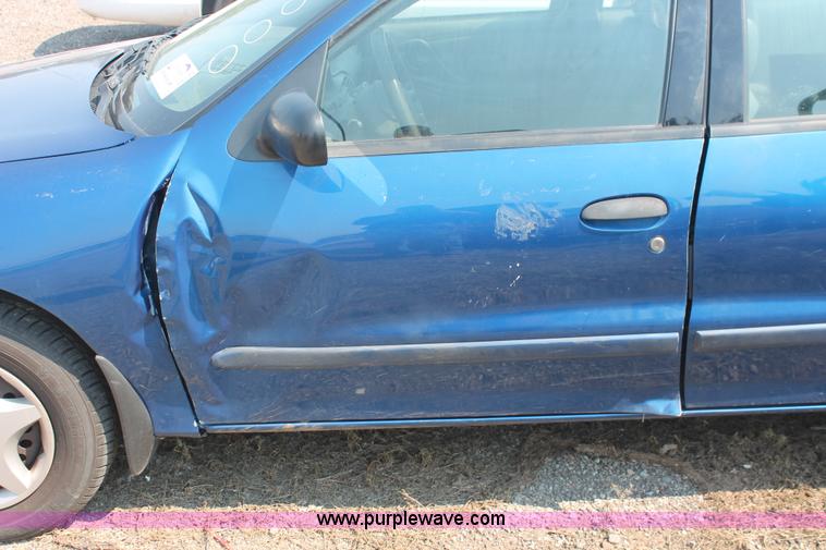 image for item I8218 2004 Chevrolet Cavalier