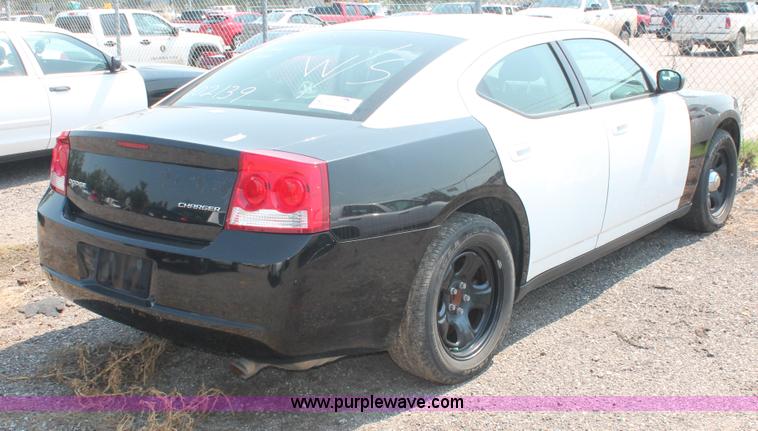 image for item I8221 2010 Dodge Charger