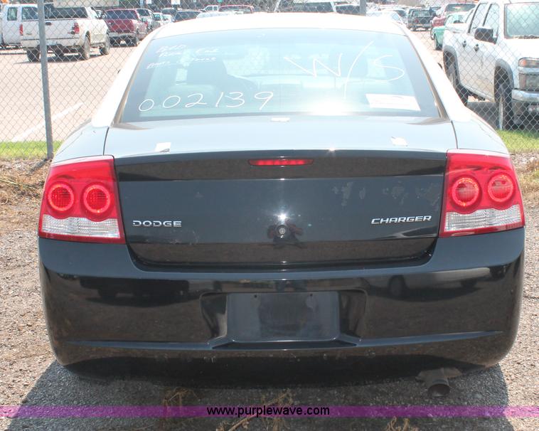 image for item I8221 2010 Dodge Charger