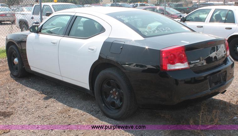image for item I8221 2010 Dodge Charger