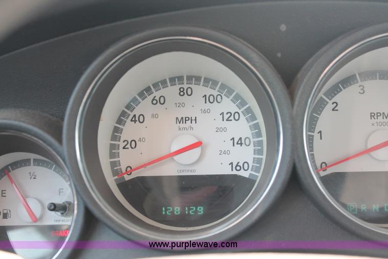 image for item I8221 2010 Dodge Charger