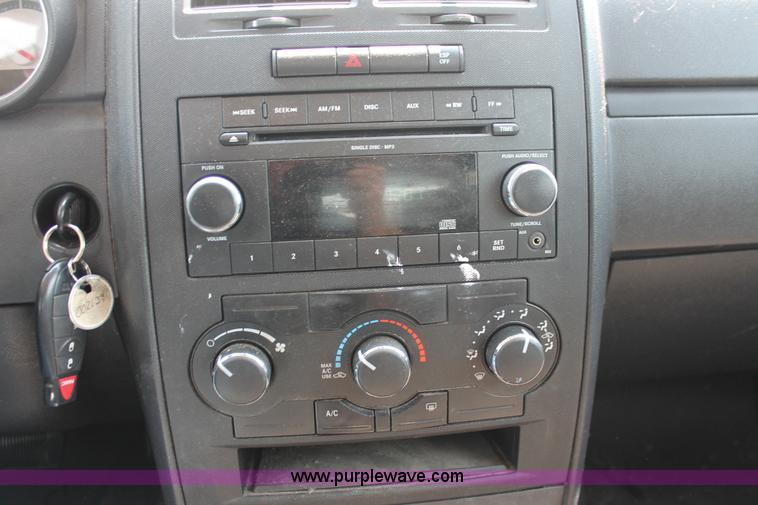 image for item I8221 2010 Dodge Charger