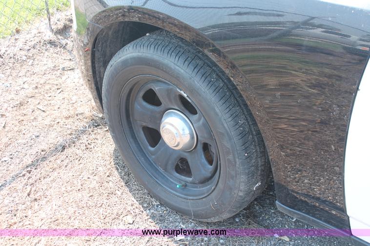 image for item I8221 2010 Dodge Charger