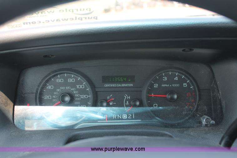 image for item I8222 2009 Ford Crown Victoria Police Interceptor