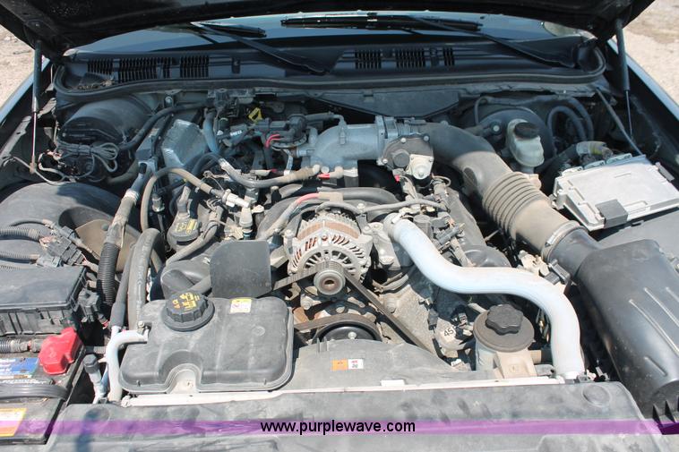 image for item I8223 2009 Ford Crown Victoria Police Interceptor