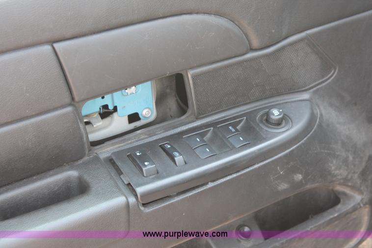 image for item I8225 2009 Ford Crown Victoria Police Interceptor