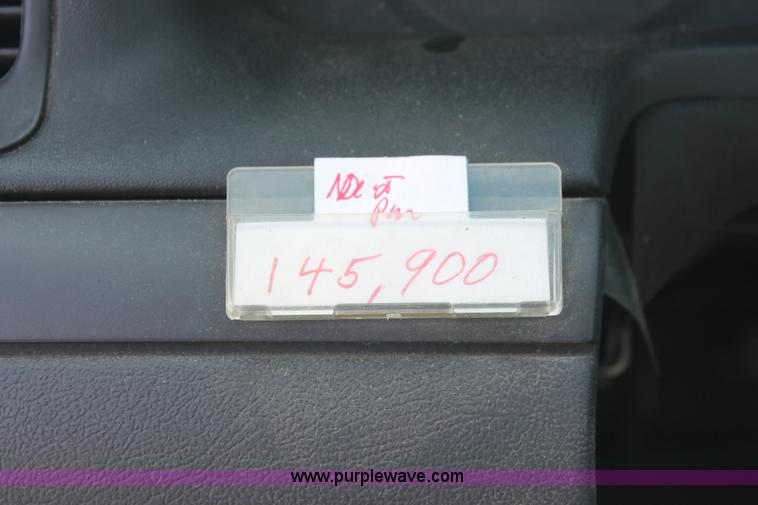 image for item I8225 2009 Ford Crown Victoria Police Interceptor