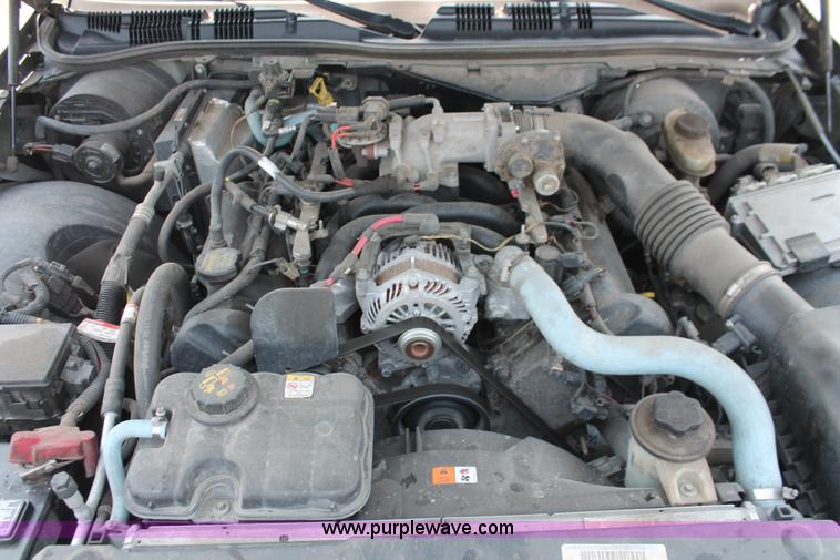 image for item I8228 2009 Ford Crown Victoria Police Interceptor