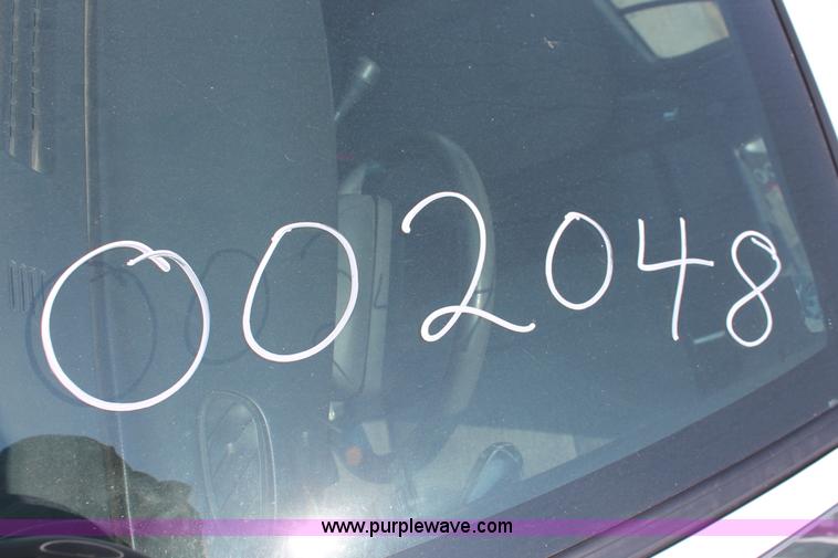 image for item I8230 2009 Ford Crown Victoria Police Interceptor