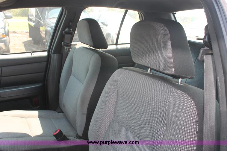 image for item I8232 2009 Ford Crown Victoria Police Interceptor