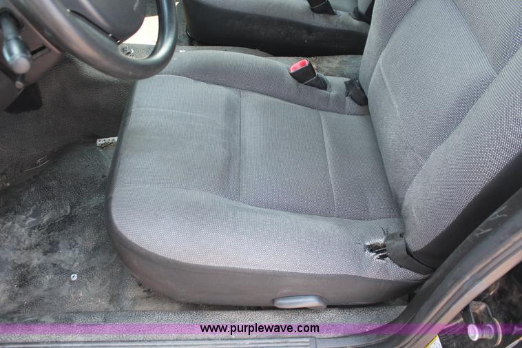 image for item I8232 2009 Ford Crown Victoria Police Interceptor