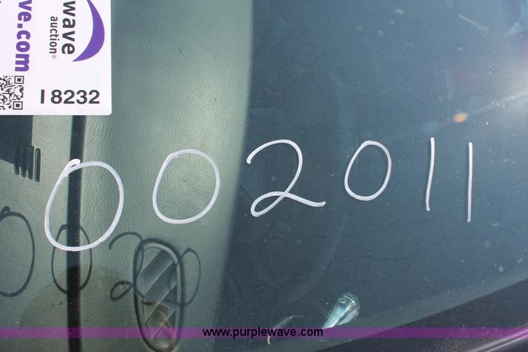 image for item I8232 2009 Ford Crown Victoria Police Interceptor