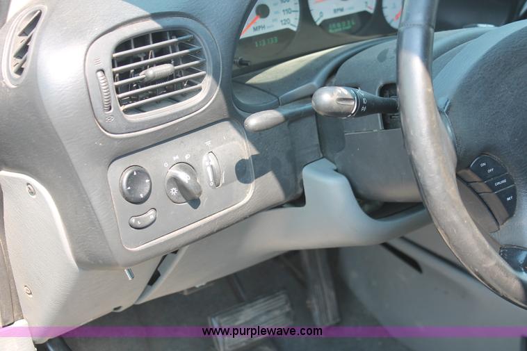 image for item I8234 2007 Dodge Grand Caravan SXT minivan