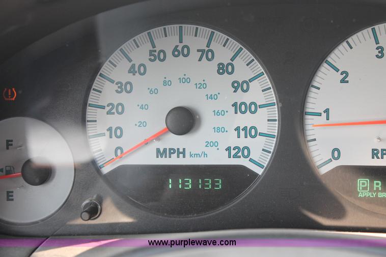 image for item I8234 2007 Dodge Grand Caravan SXT minivan