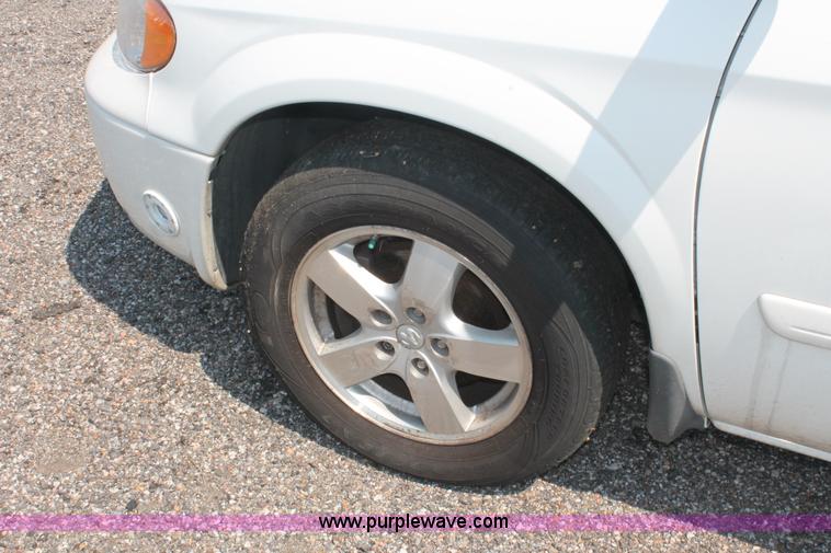 image for item I8234 2007 Dodge Grand Caravan SXT minivan