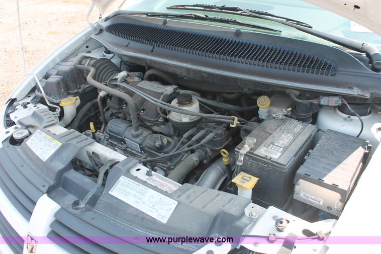 image for item I8235 2007 Dodge Grand Caravan SXT minivan