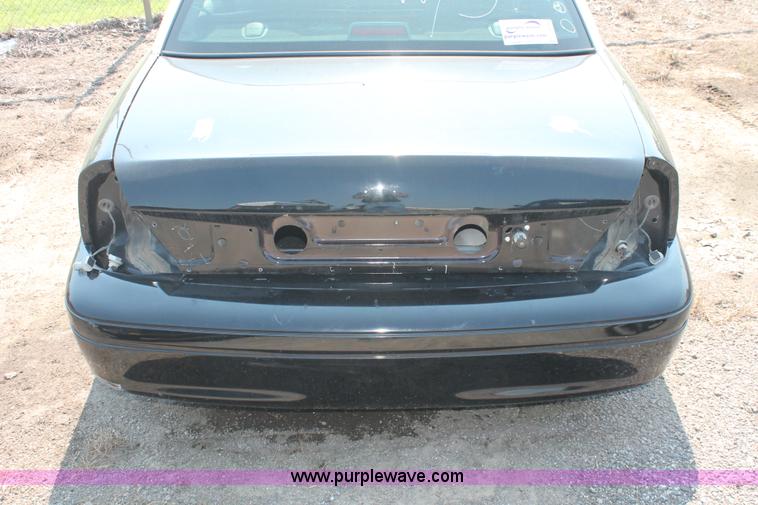 image for item I8238 2009 Ford Crown Victoria Police Interceptor