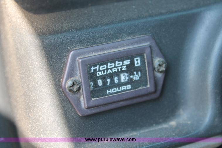 image for item I8239 2002 Chevrolet Silverado 3500 pickup truck