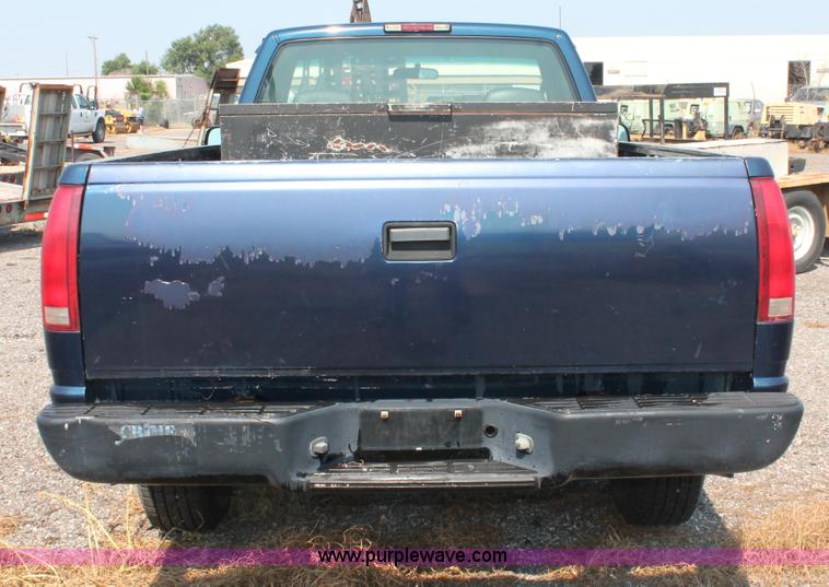 image for item I8241 1998 Chevrolet Cheyenne 2500 pickup truck