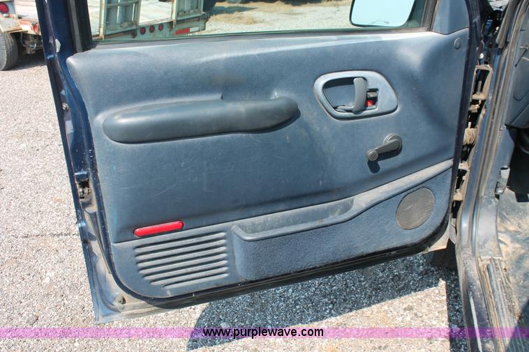 image for item I8241 1998 Chevrolet Cheyenne 2500 pickup truck