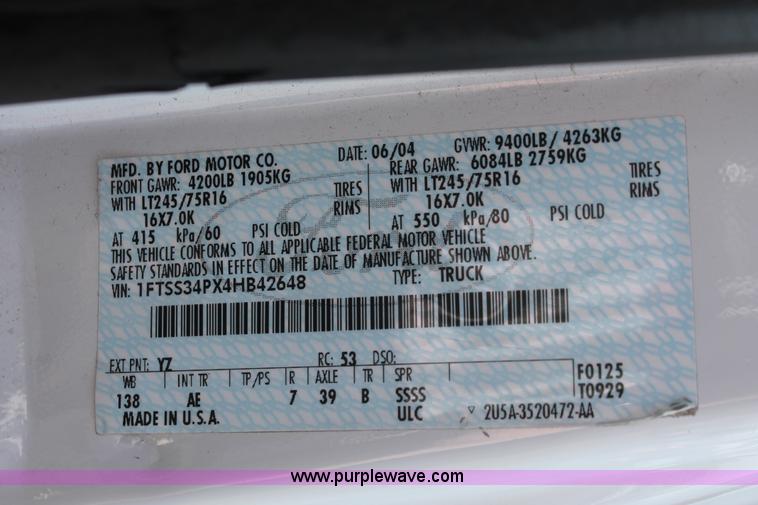 image for item I8242 2004 Ford E350 Super Duty Extended cargo van